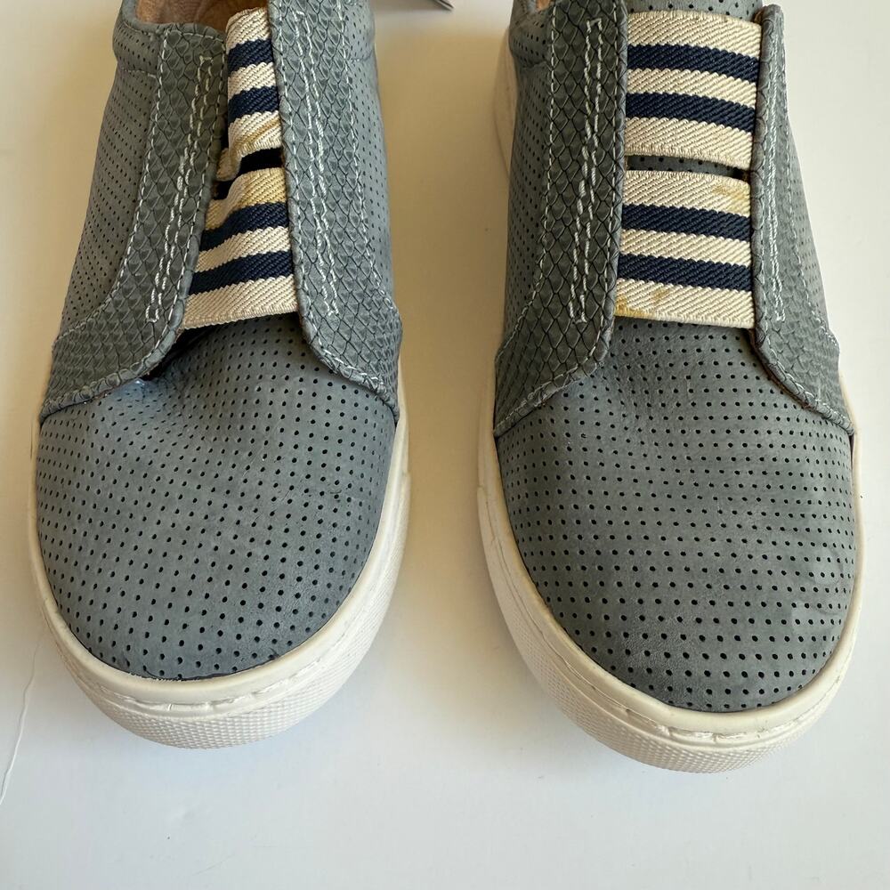 NEW Comfortiva Tacey Slate Blue-Gray Sneakers 6.5 Womens - Picture 5 of 13